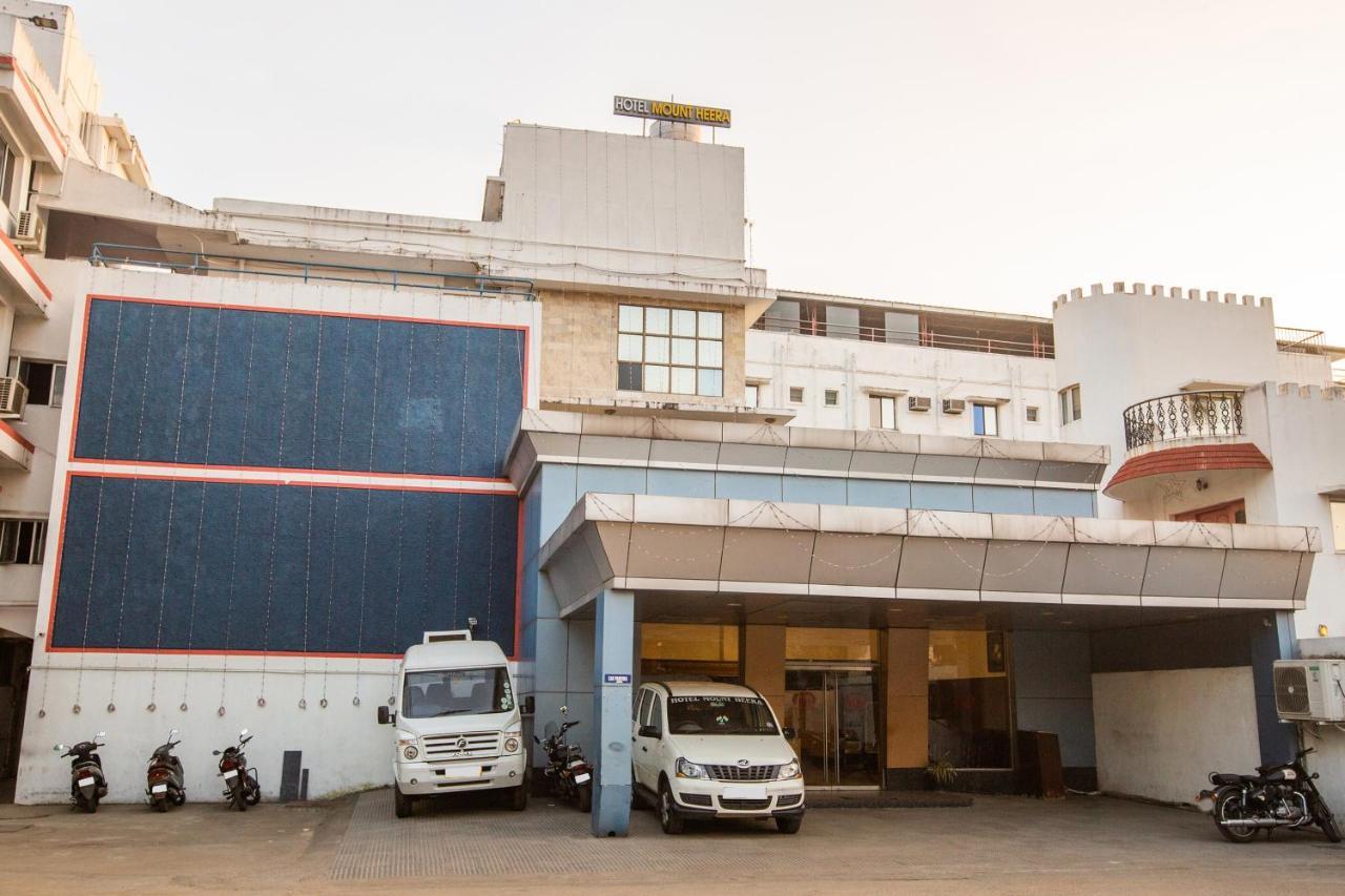 Capital O 69831 Hotel Mount Heera Chennai Esterno foto