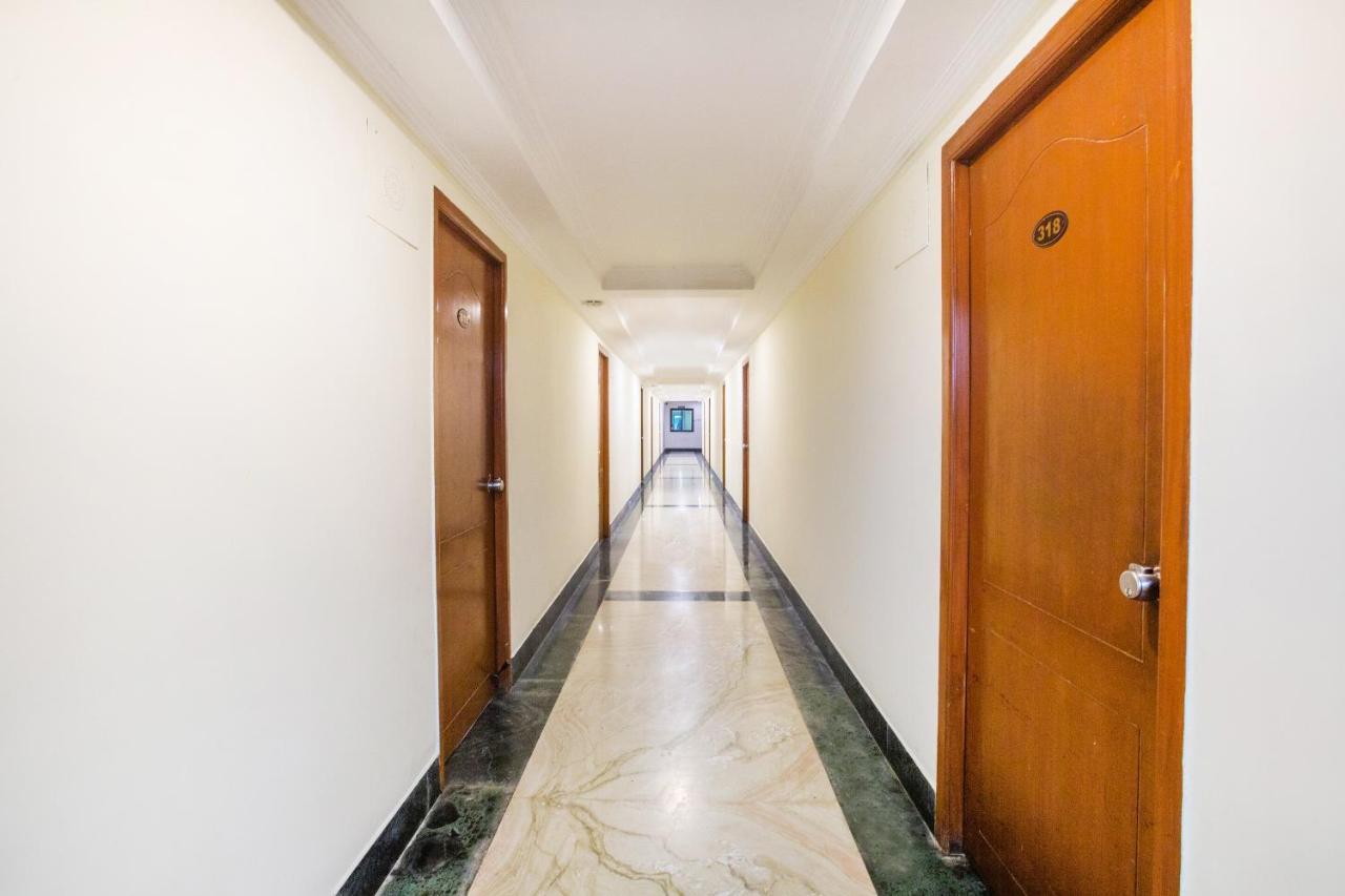 Capital O 69831 Hotel Mount Heera Chennai Esterno foto